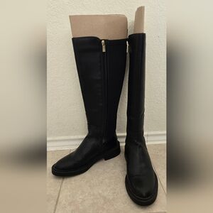 Kenneth Cole Black Boots